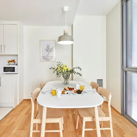 Bbarcelona Placa Universitat Flat Apartment Barcelona
